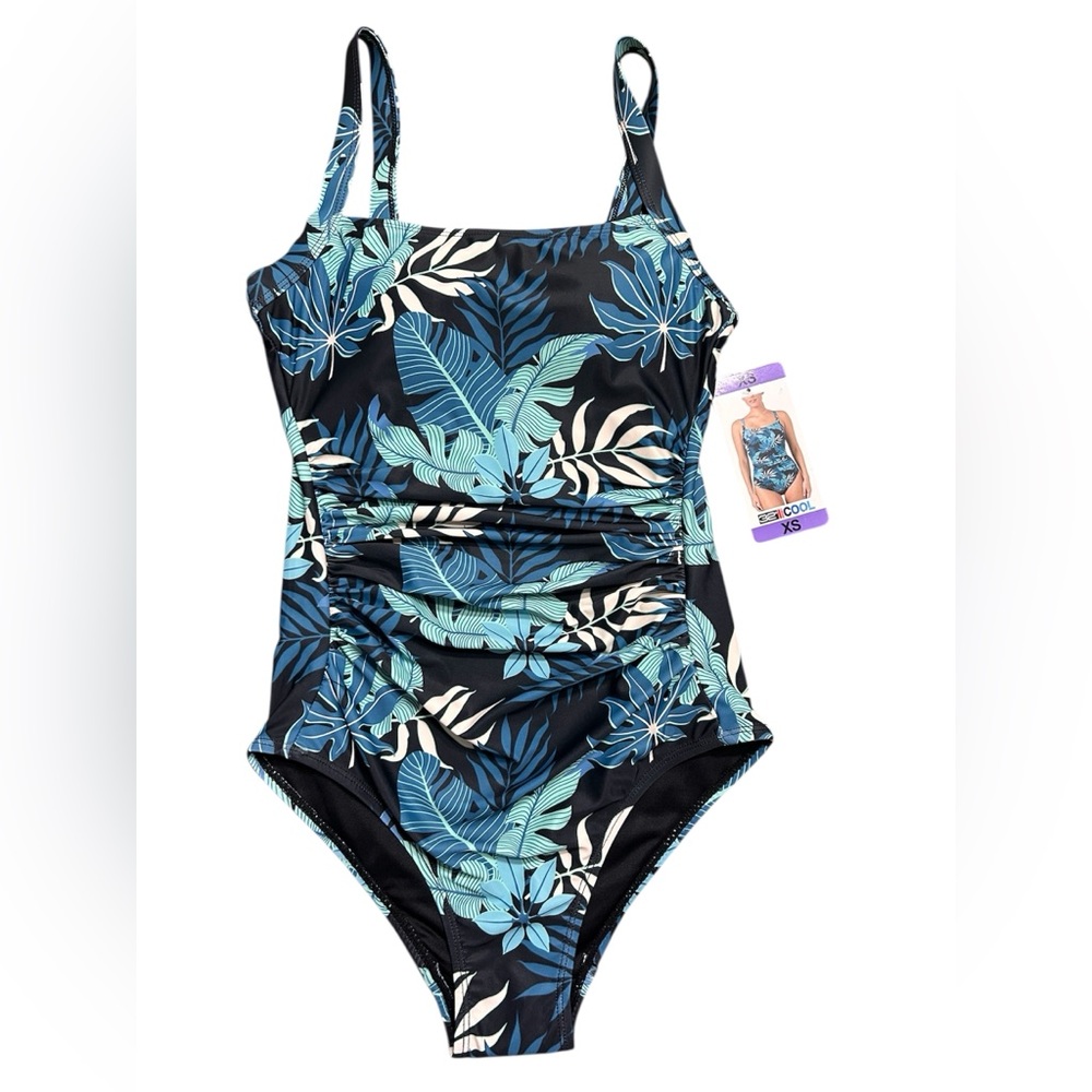 32 Degree Cool Tropical Blue Women’s One Pc Swimsuit